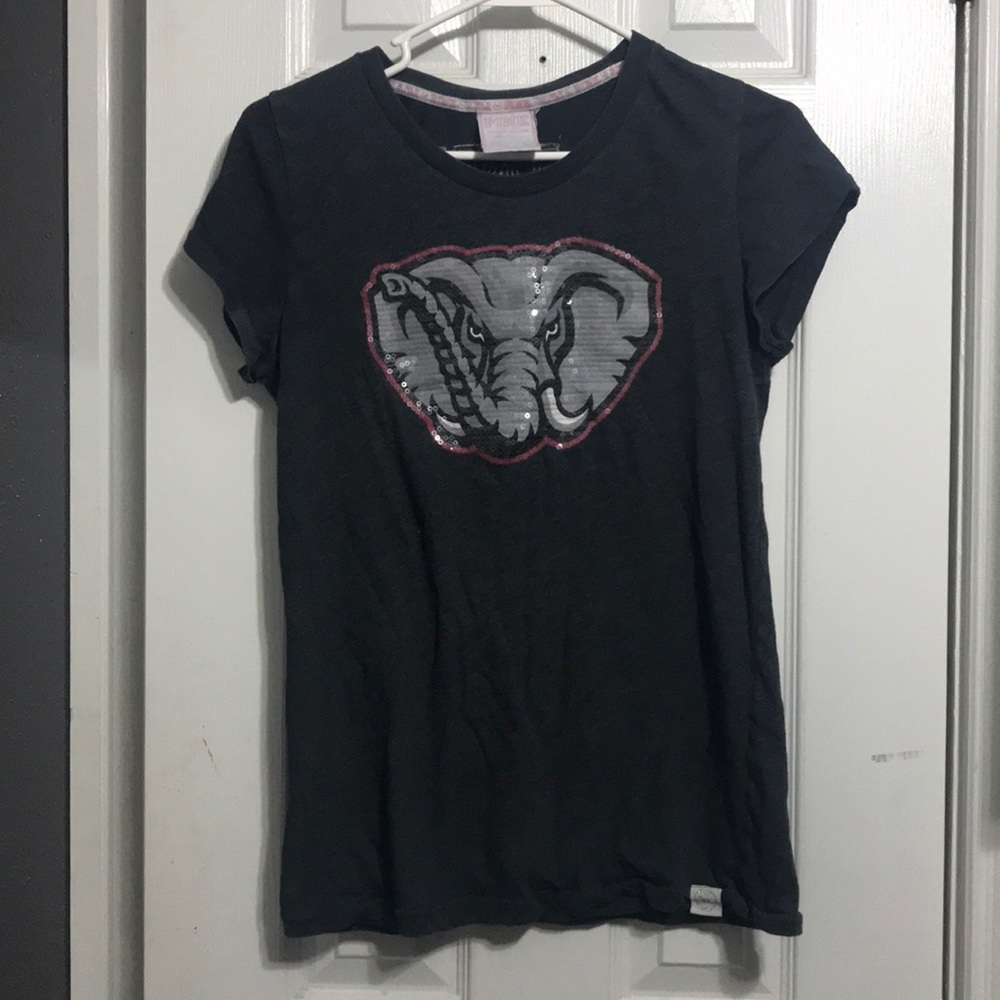 Pink VS short sleeve size Large